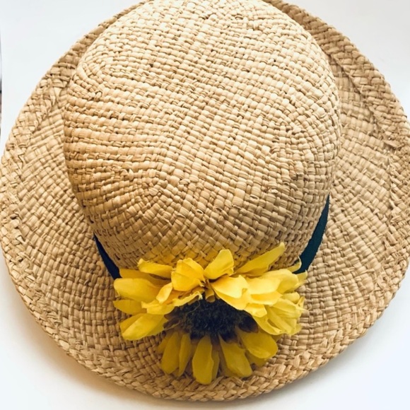 FUN IN THE SUN Straw Hat - Picture 2 of 3